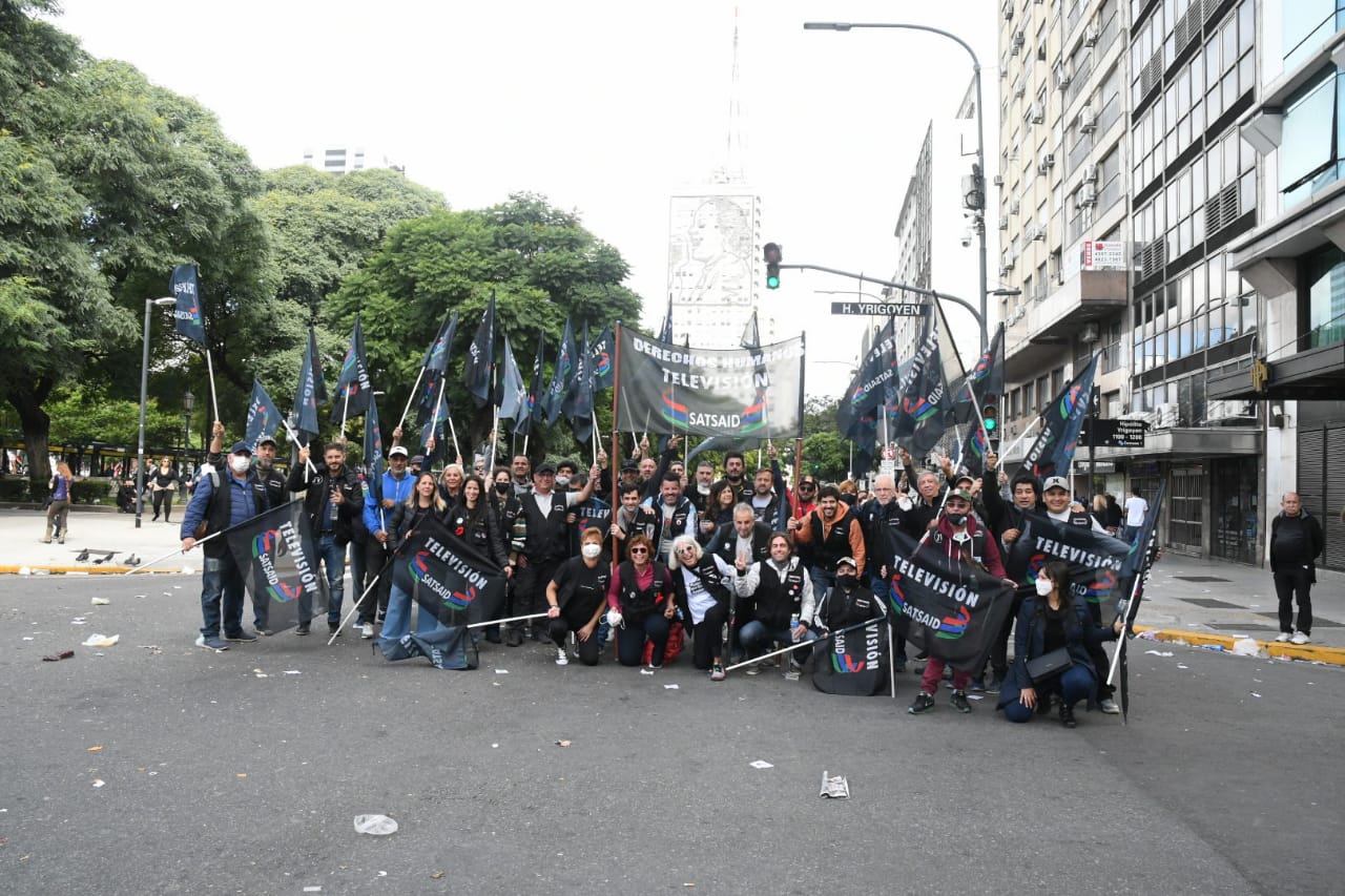 24 DE MARZO: EL PUEBLO EN LA PLAZA NUEVAMENTE – SATSAID PRESENTE