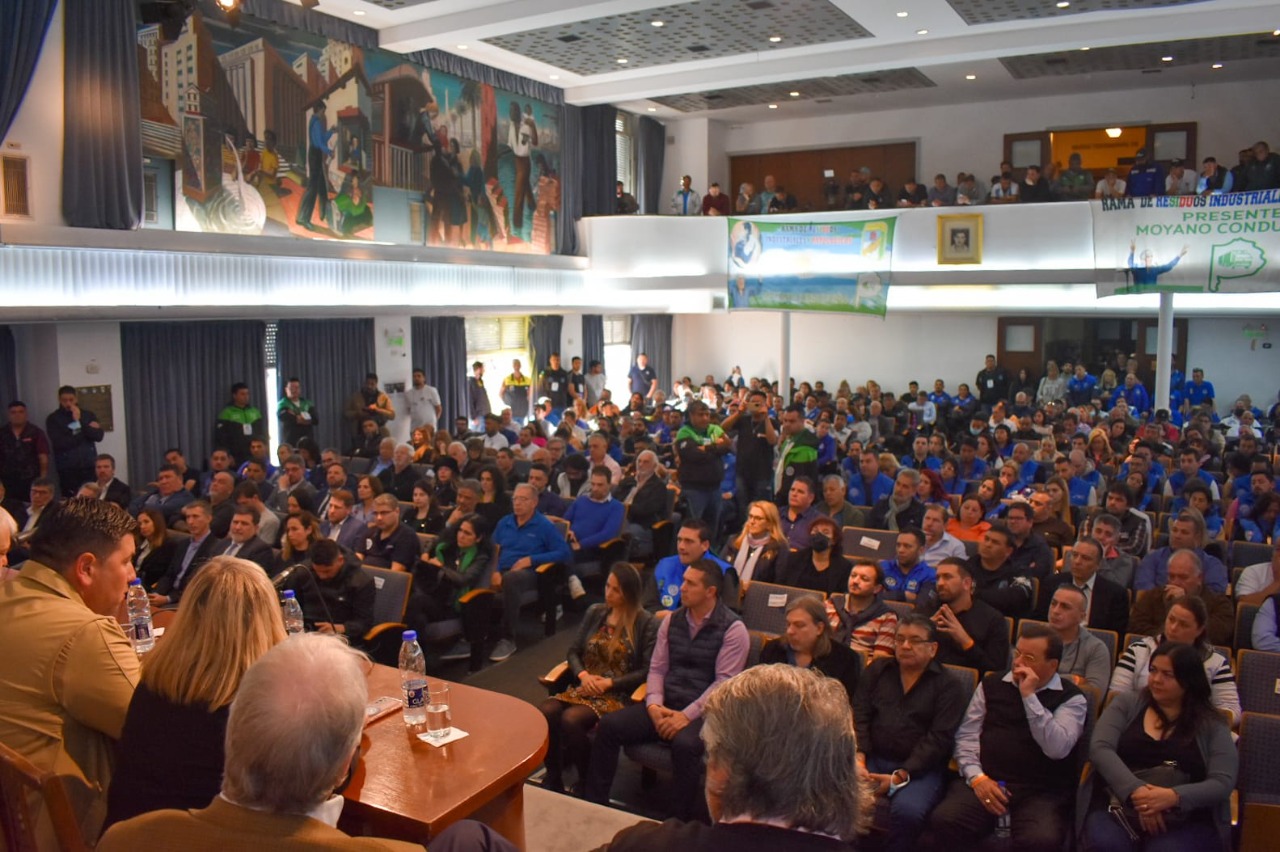 SATSAID PRESENTE EN LA FIRMA DEL CONVENIO ENTRE LA CGT Y LA SUPERINTENDENCIA DE RIESGOS DEL TRABAJO