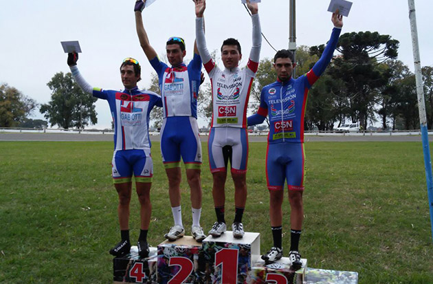 CICLISMO: DOBLE TRIUNFO PARA EL SATSAID