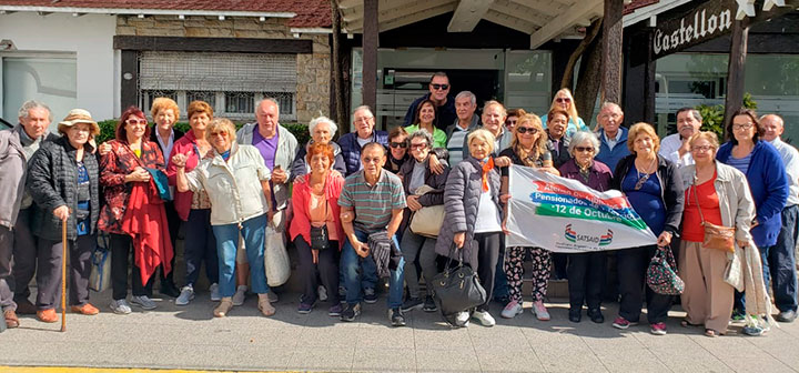 Compañeros jubilados del SATSAID de viaje