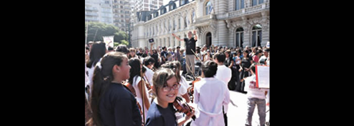 Concierto por las orquestas juveniles