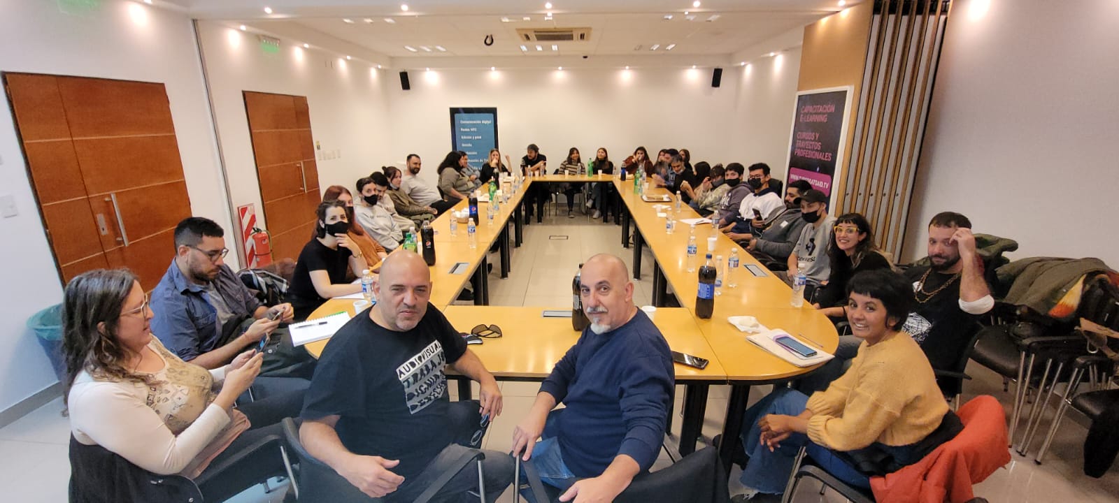 ESTUDIANTES DE PRODUCCIÓN AUDIOVISUAL DE LA UNTREF VISITARON LA SEDE NACIONAL DEL SATSAID