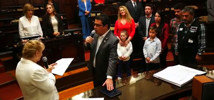 El Cro. Marcelo Aparicio asumió su banca en la legislatura mendocina