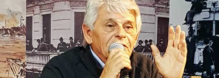 El cro. Luis López presentó su libro