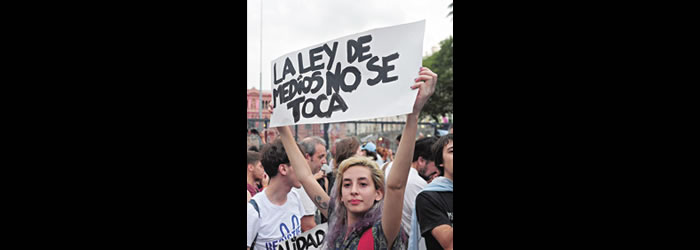 El decreto 267 y el fin de los debates
