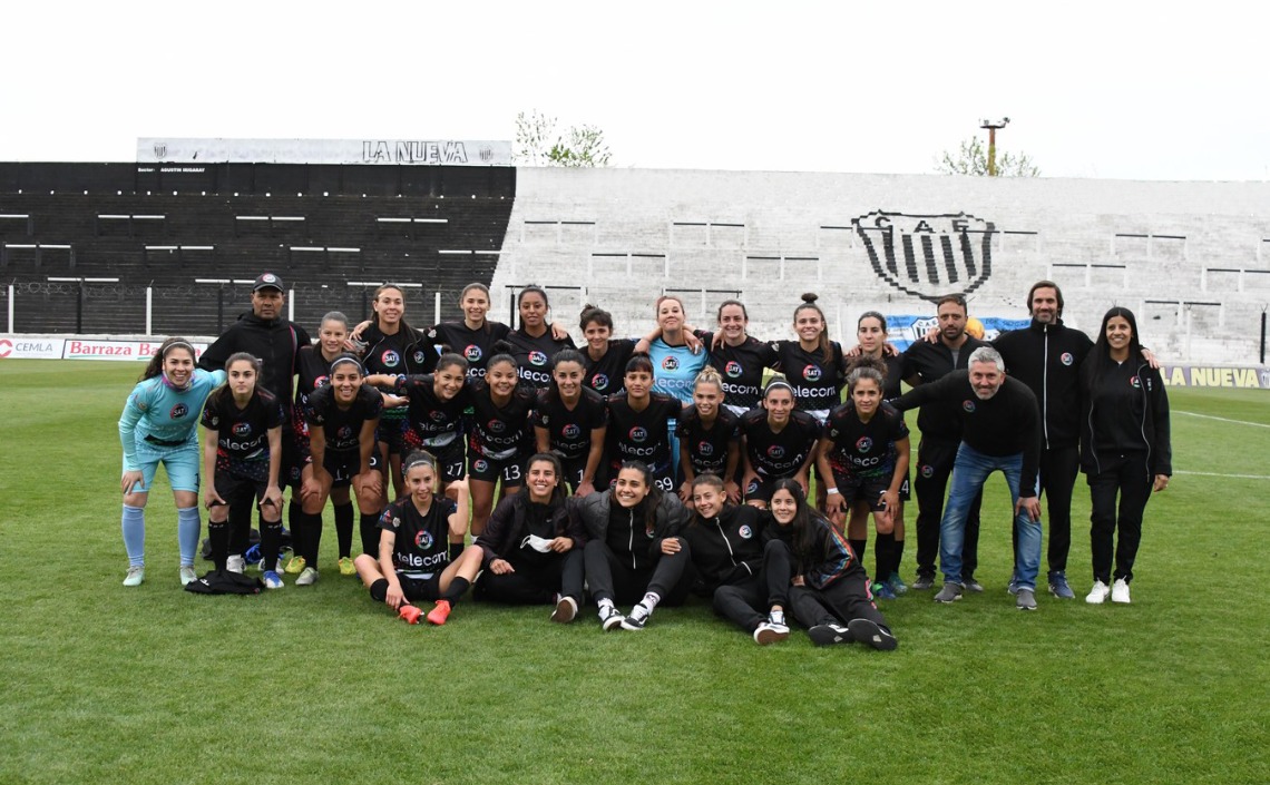 FUTBOL FEMENINO: UN EMPATE DE PRIMERA