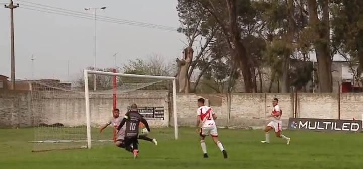 Fútbol: El SAT volvió con refuerzos y triunfo