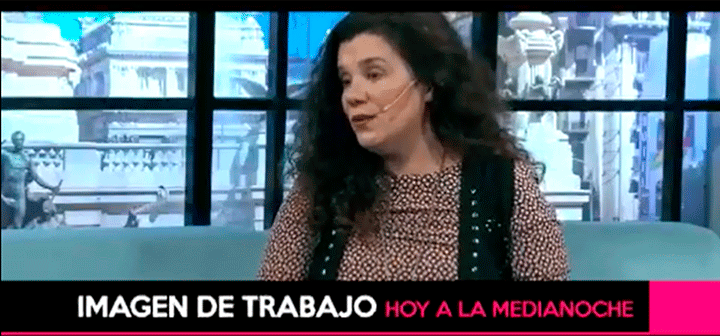 HOY A LA MEDIANOCHE, IMAGEN DE TRABAJO CON: LUCRECIA CARDOSO Y YAMILA CRUZ VALLA