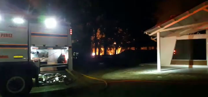 Incendio en el Camping Los Fresnos de Seccional Rosario