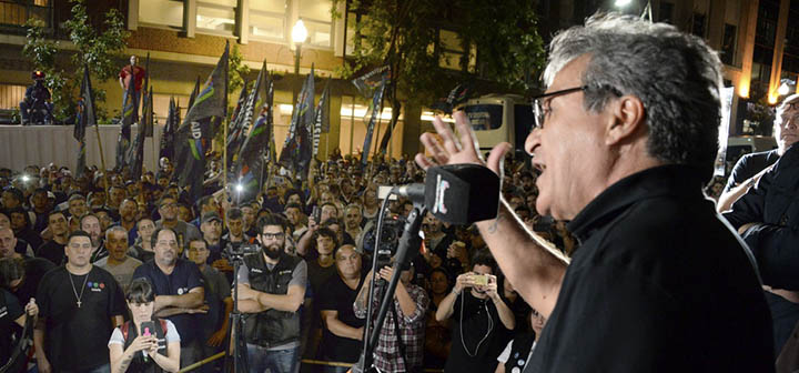 Masiva movilización por el 29%