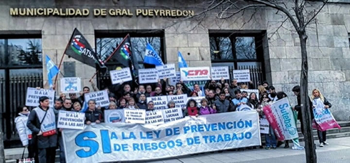 Presentes en el 2º Foro Intersectorial de Salud, Trabajo y Participación