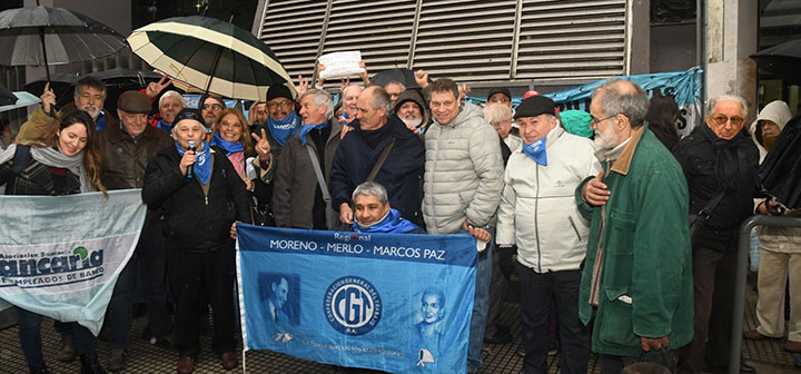 Radio abierta en contra del saqueo a jubilados y pensionados