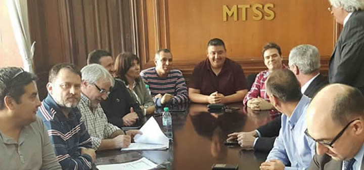 Se firmó acuerdo salarial con ATVC