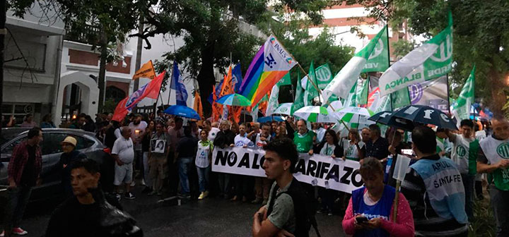 Seccional Santa Fé presente en la marcha de las Antorchas