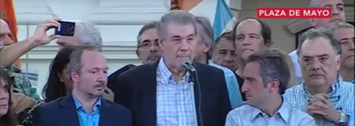 Víctor Hugo Morales en Plaza de Mayo