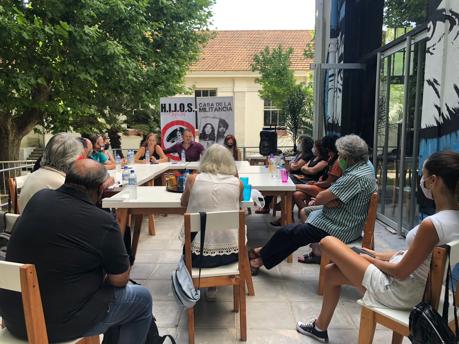 LA COMISIÓN DE DDHH DEL SATSAID PRESENTE EN LA REUNIÓN DE APOYO A NADIA SCHUJMAN