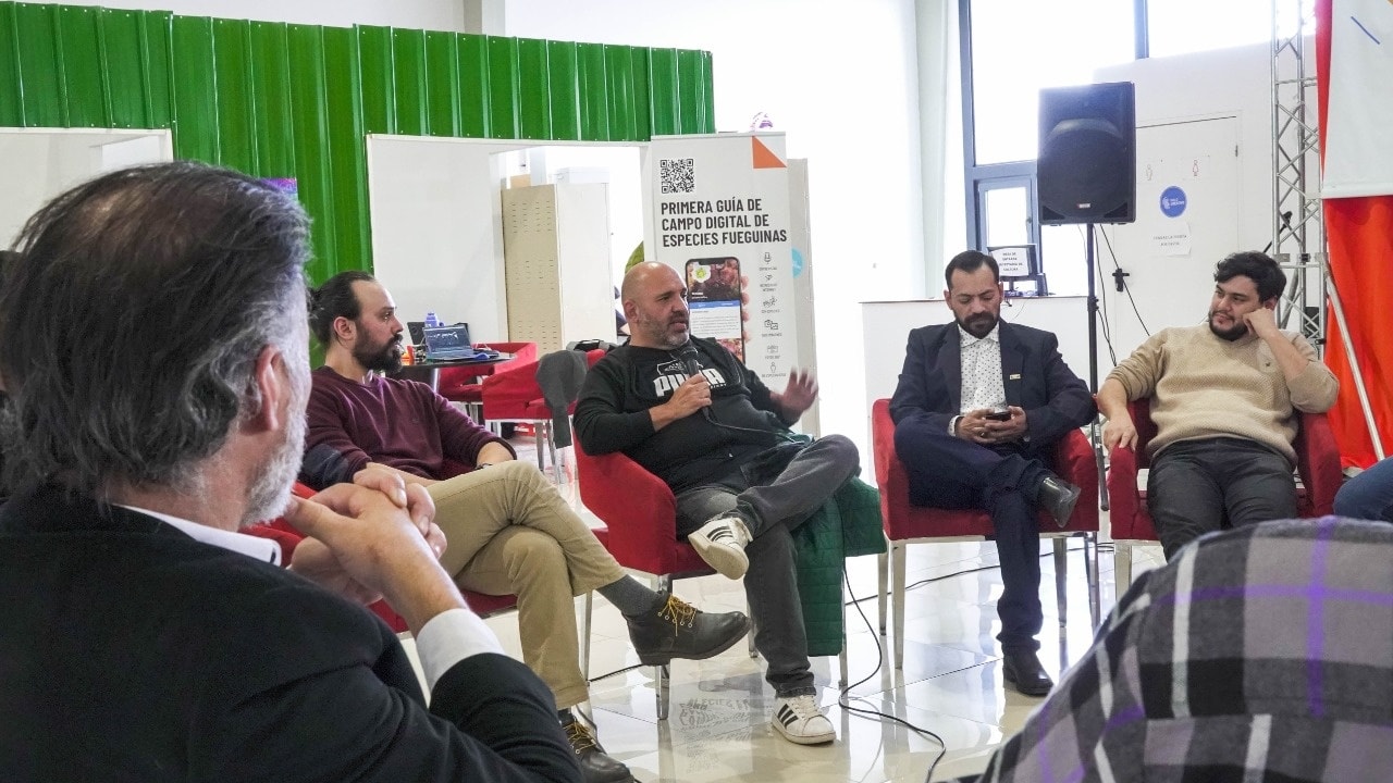 TIERRA DEL FUEGO: EL SATSAID PARTICIPÓ EN LA PRESENTACIÓN DEL ANTEPROYECTO DE LEY AUDIOVISUAL NACIONAL ANTE AUTORIDADES LOCALES