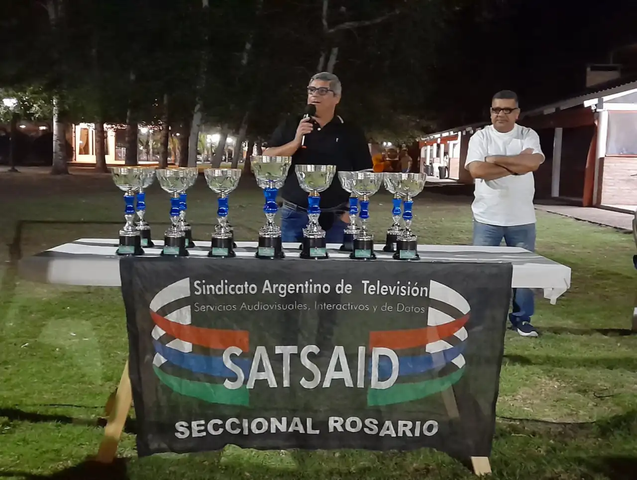 ROSARIO: LA SECCIONAL ORGANIZÓ EL TORNEO DE FÚTBOL “LA COPA AZUL DE LA AMISTAD” Y ENTREGÓ UN TROFEO A LOS GANADORES