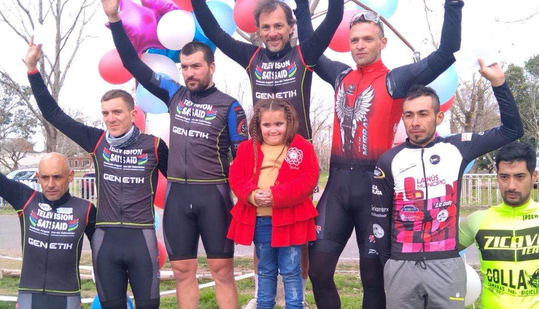 EL EQUIPO DE CICLISMO DEL SAT CONTINÚA CON UNA TEMPORADA DE ALTÍSIMO NIVEL 