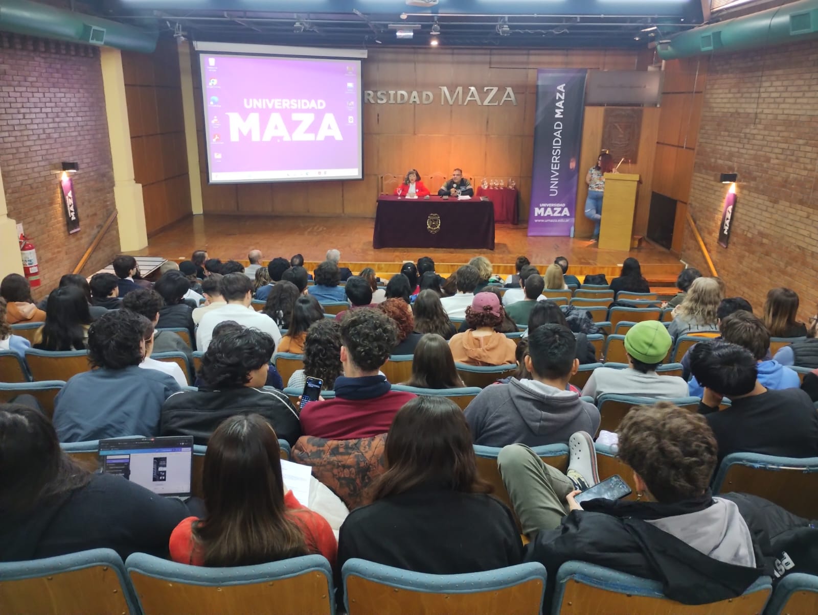 MENDOZA: SATSAID PRESENTE EN LA SICOM 2023 DE LA UNIVERSIDAD MAZA 