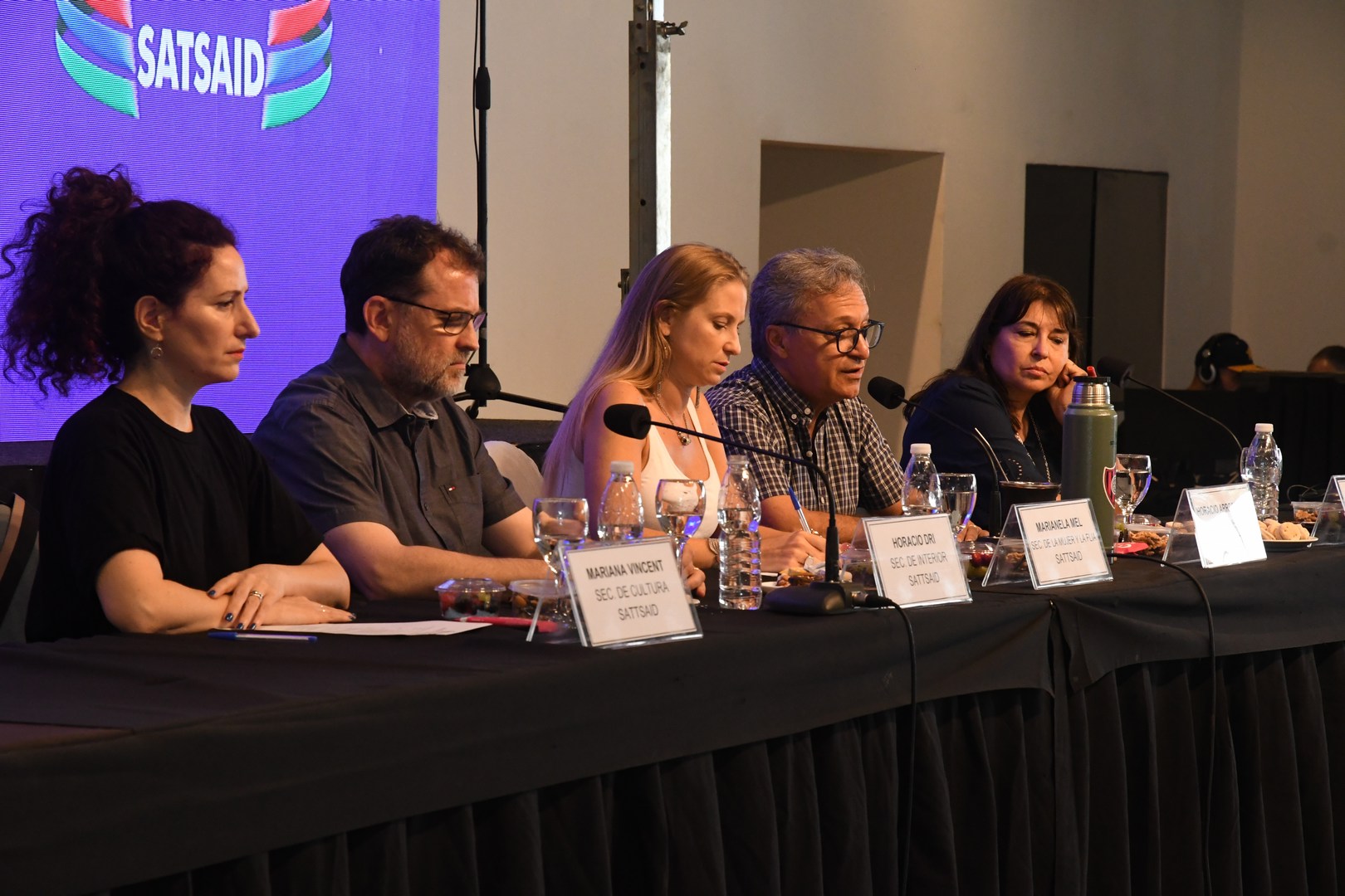 REALIZAMOS EL ENCUENTRO MIXTO SOBRE GÉNERO Y EL ENCUENTRO ANUAL DE MUJERES Y DIVERSIDADES  